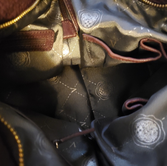 Vince Camuto "Riley" Leather Tote - Picture 7 of 13